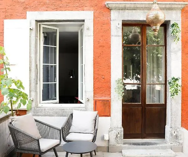 Marche 28 4* モントルー