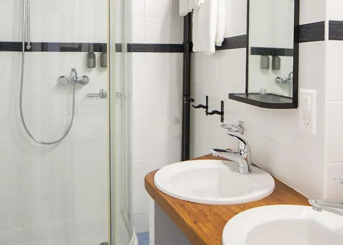 Marche 28 モントルー