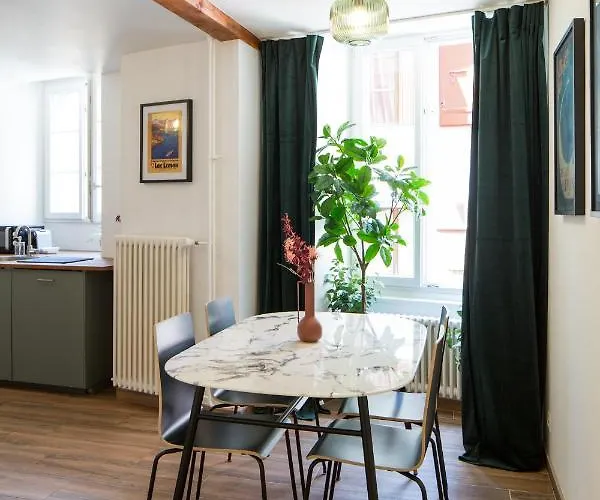 Marche 28 Guest house 4*